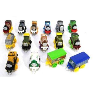 THOMAS & Friends tiny trains set of 15 approx 2" long each MATTEL 2014 #3